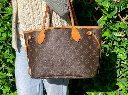 The Truth Behind the Louis Vuitton Neverfull Discontinuation Buzz