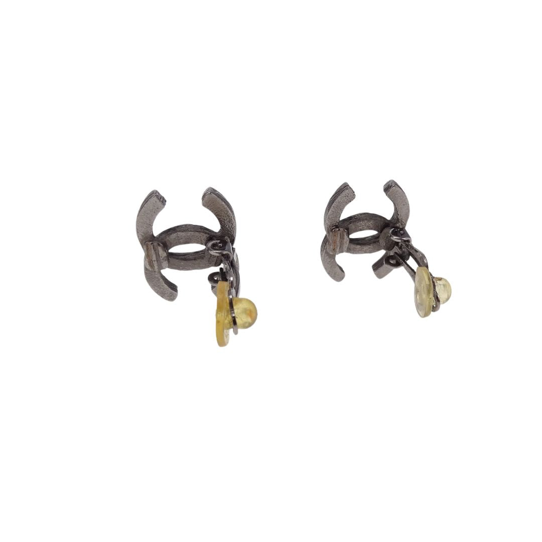 Chanel CC Earrings In Gunmetal Textured Clip On 10p