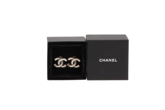 Chanel Silvertone Large CC Stud Earrings 2015 (B15)