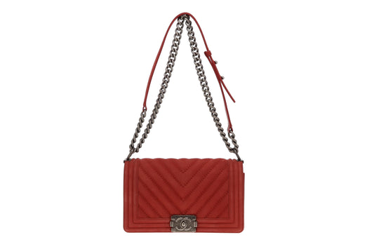 Chanel Boy Bag Medium Red Chevron Nubuck 2017