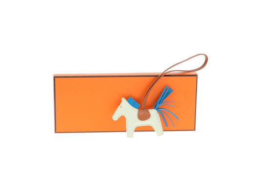 Hermes Rodeo Charm PM Vert Fizz, Bleu Zanzibar, Gold Milo Lambskin