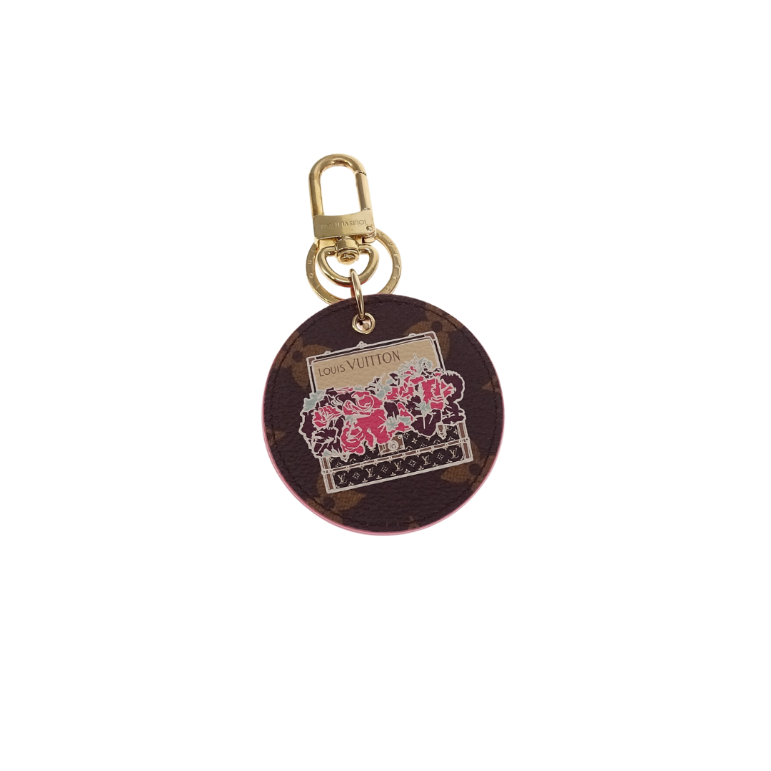 Louis Vuitton Monogram Bag Charm With Trunk And Roses – Designer