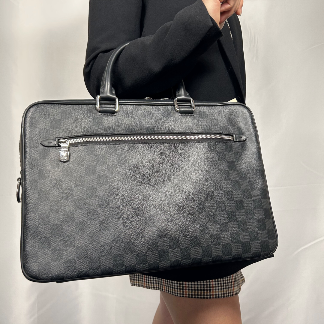 Louis Vuitton Damier Graphite Porte Documents Business MM UB2138