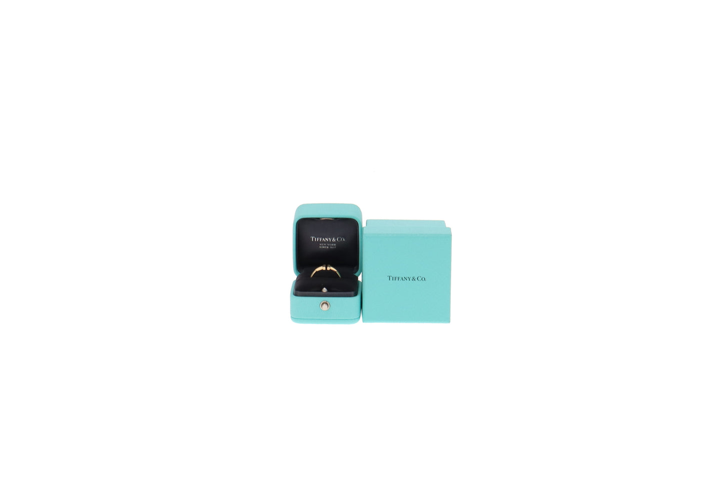 Tiffany 18 Carat Gold T Wire Ring