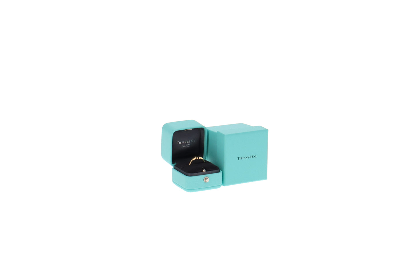 Tiffany 18 Carat Gold T Wire Ring