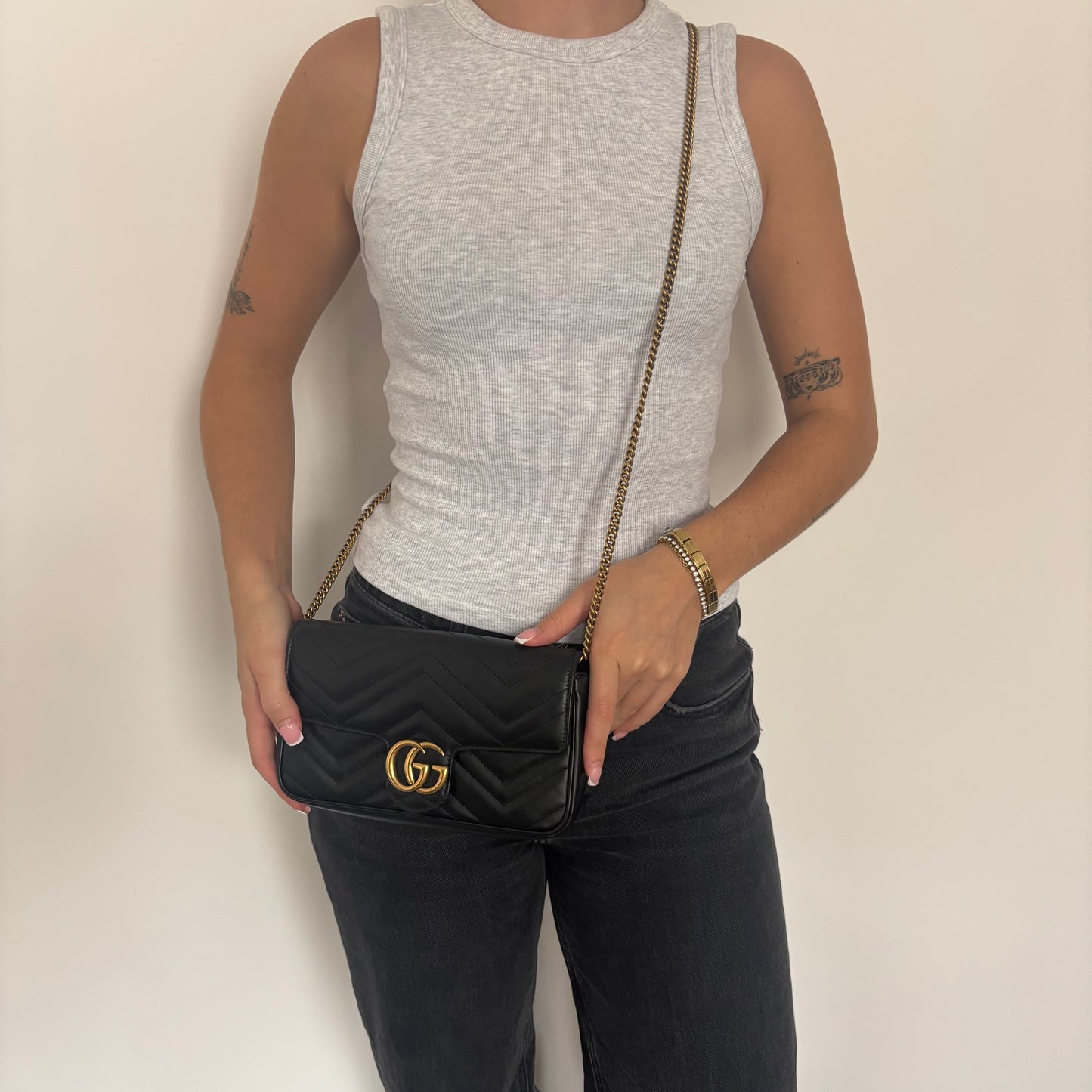 Gucci Marmont 20 Black Leather with White Card Holder