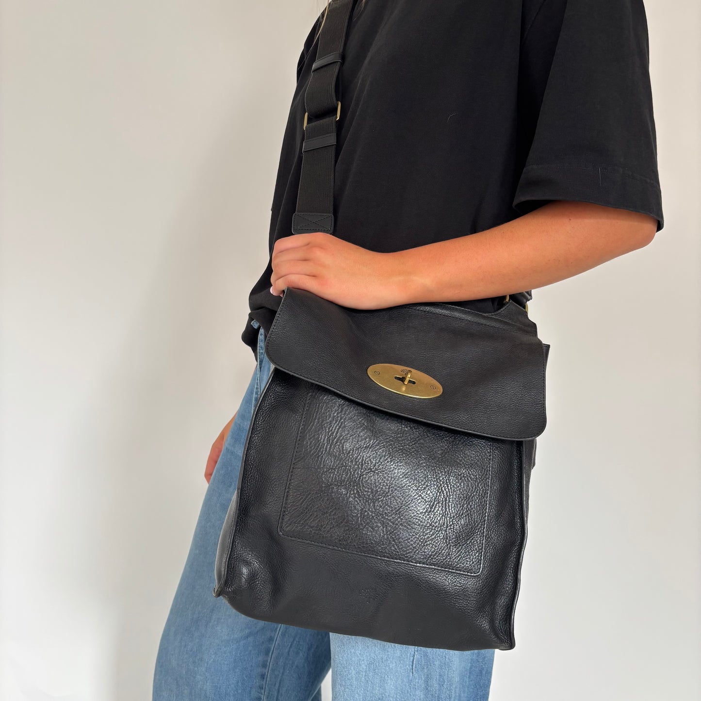 Mulberry Anthony Messenger Large Black NVT Leather Vintage