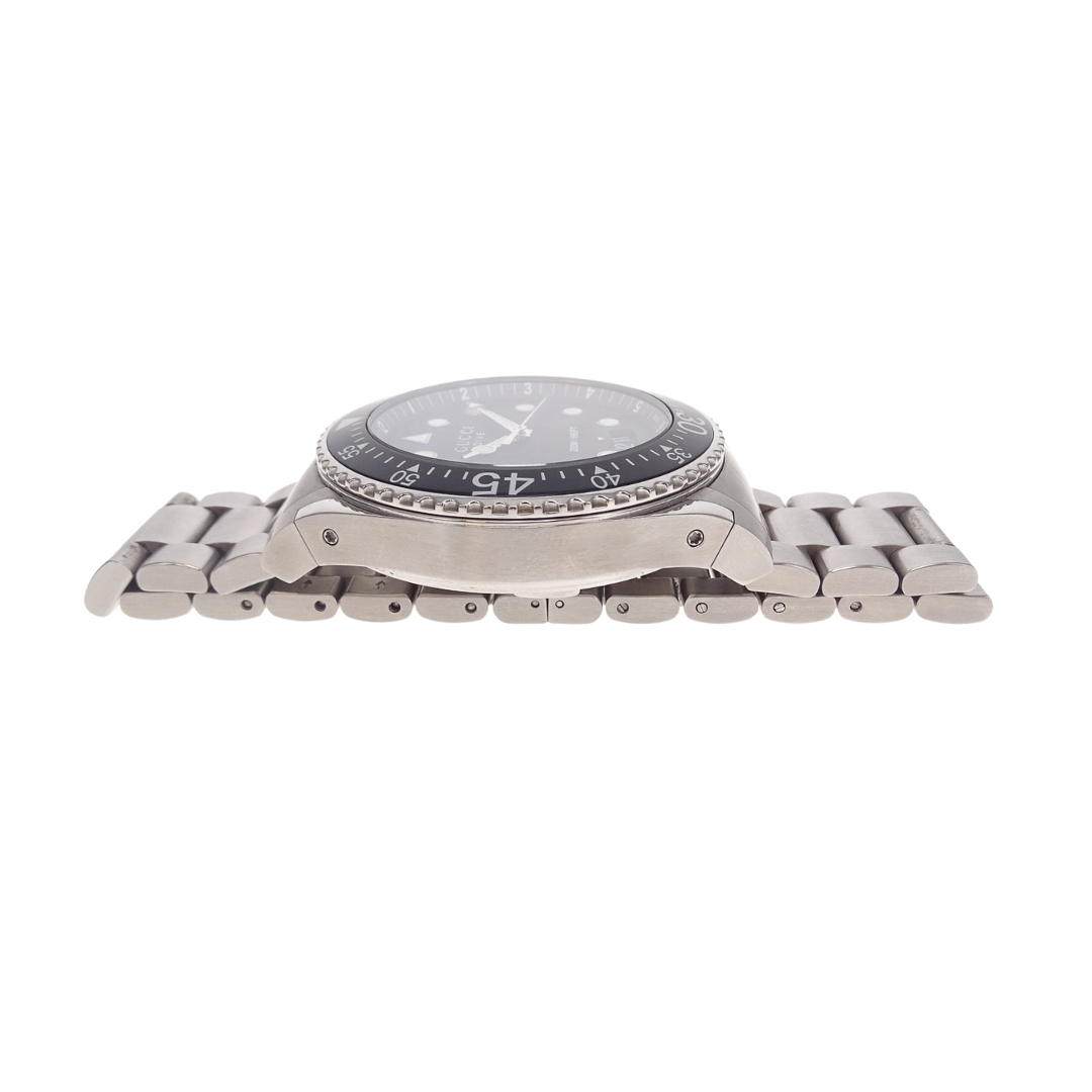 Gucci 136.2 Dive 45mm Quartz Movement Stainless Steel Watch