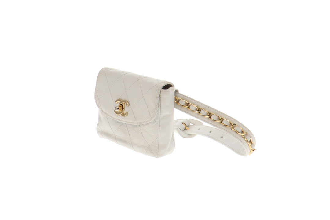 Chanel Vintage White Diamond Stitch Waist Bag