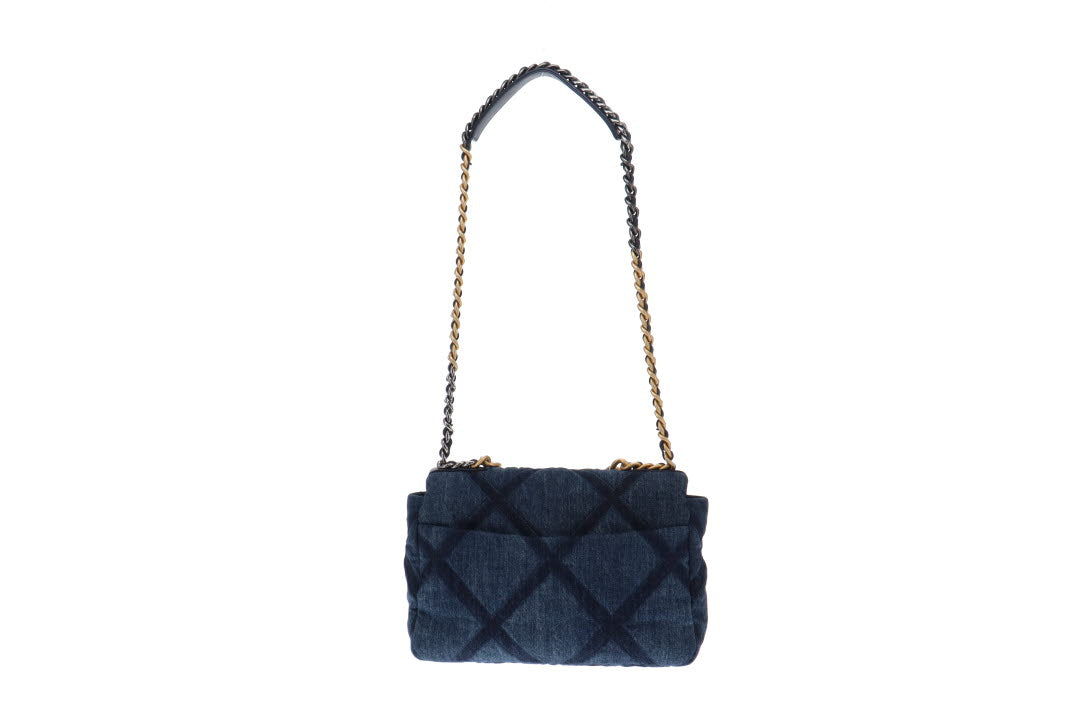 Chanel Blue Denim Medium 19 Bag (2023, RRP €5900)