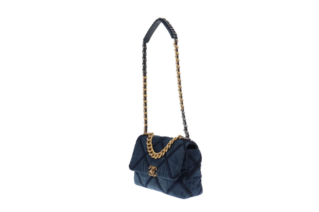 Chanel Blue Denim Medium 19 Bag (2023, RRP €5900)