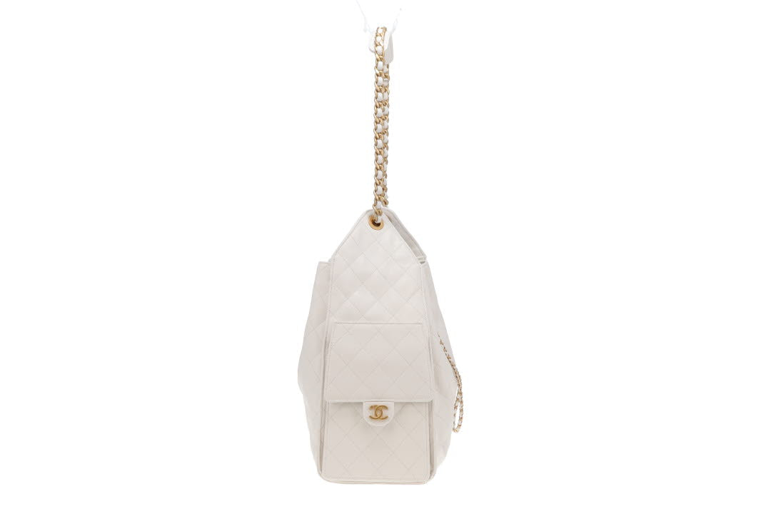 Chanel 25 White Caviar GHW 2025