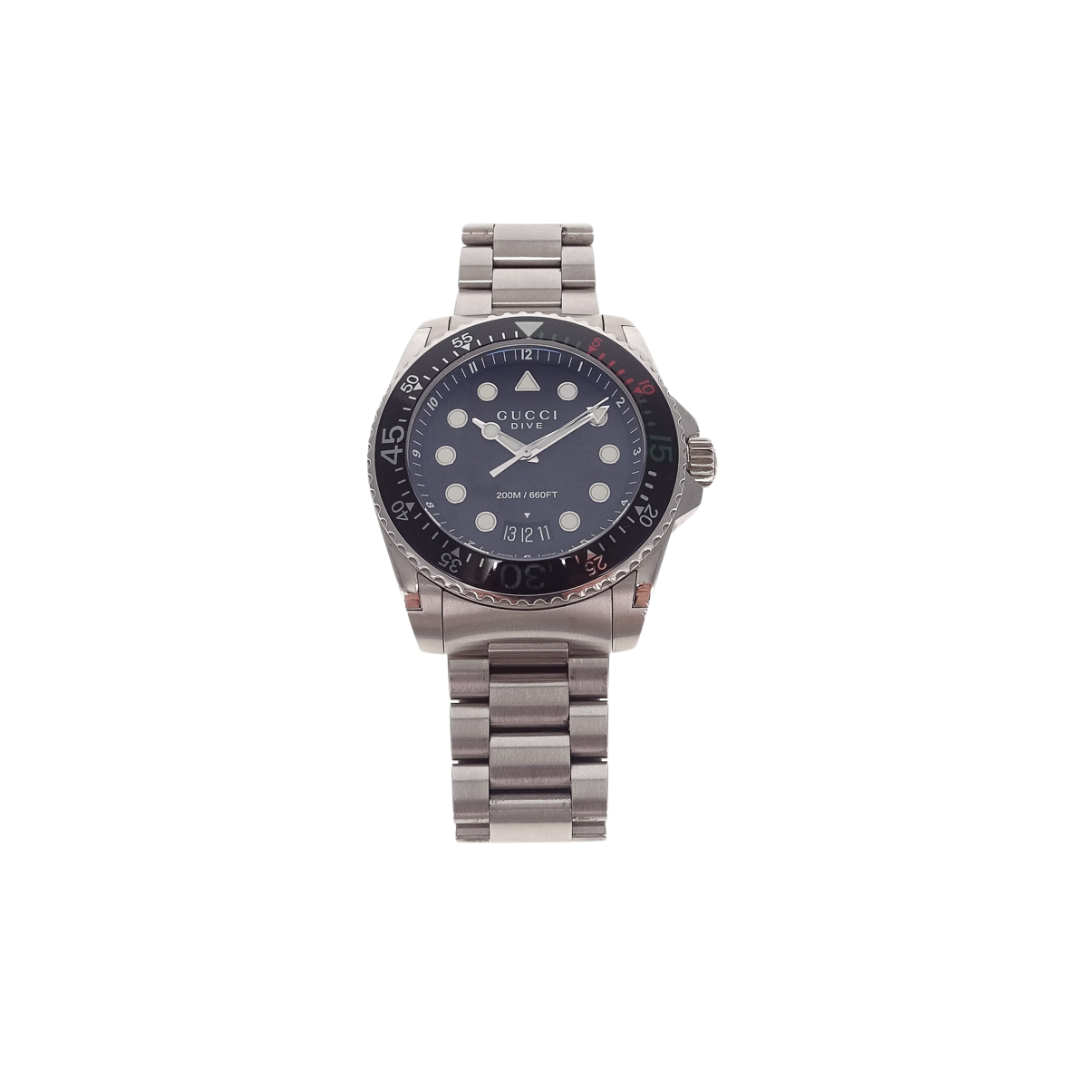 Gucci 136.2 Dive 45mm Quartz Movement Stainless Steel Watch