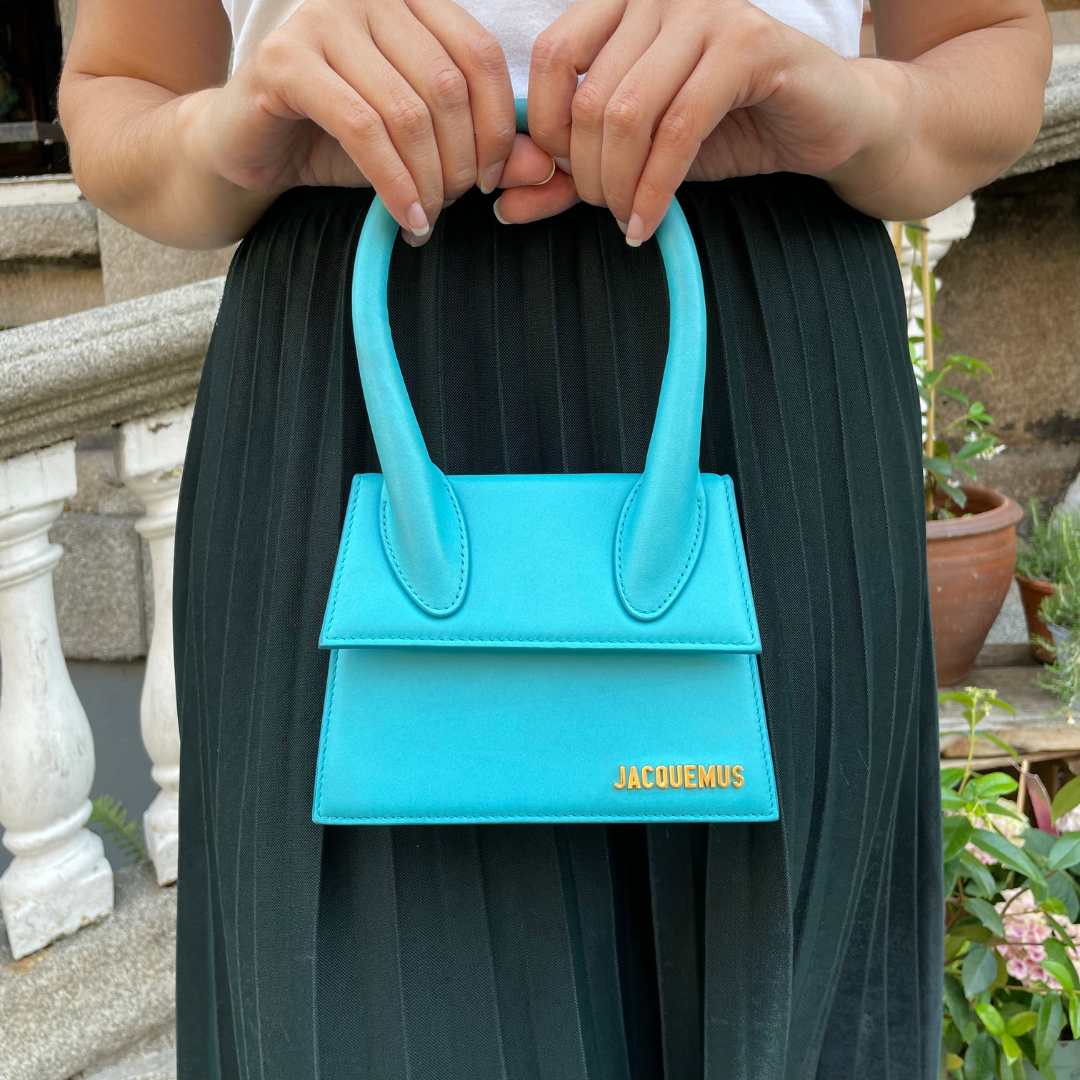 Jacquemus Aqua Blue Le Chiquito Moyen With Strap