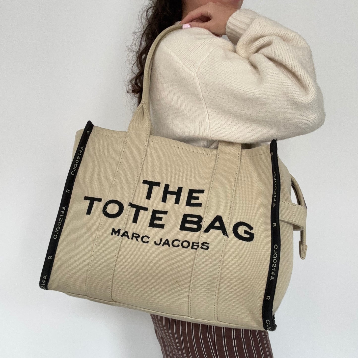 Marc Jacobs The Tote Bag Large Beige Jacquard