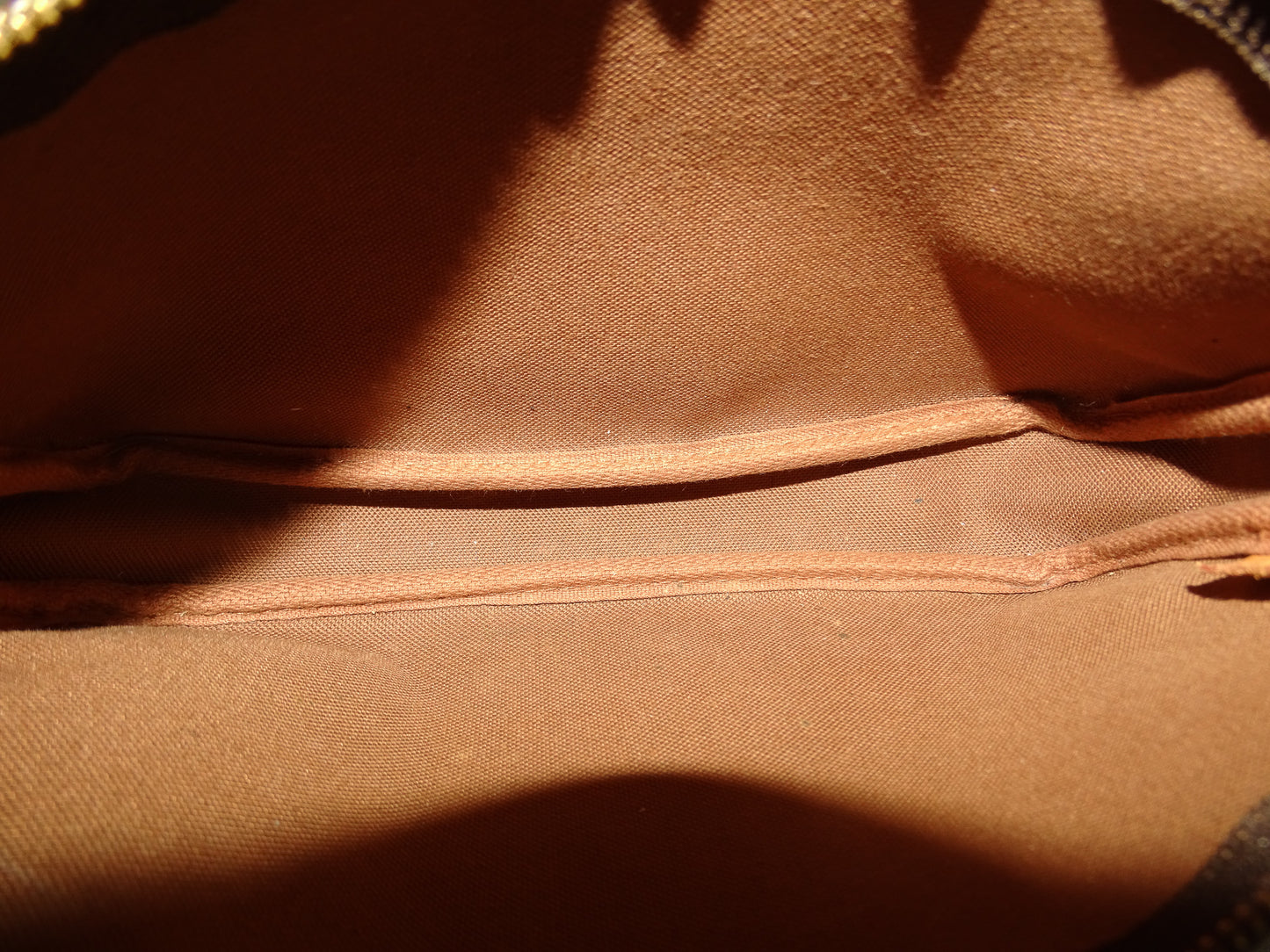 Louis Vuitton Pochette Accessoires Monogram CA1024 - 2004