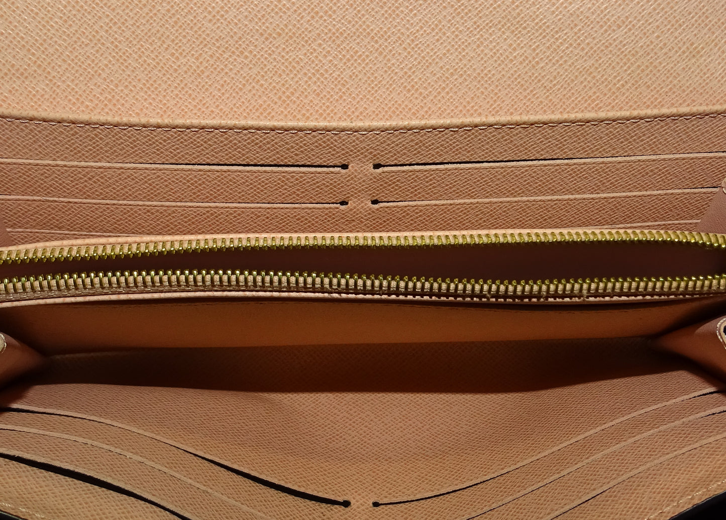 Louis Vuitton Sarah Wallet Damier Ebene CA4139