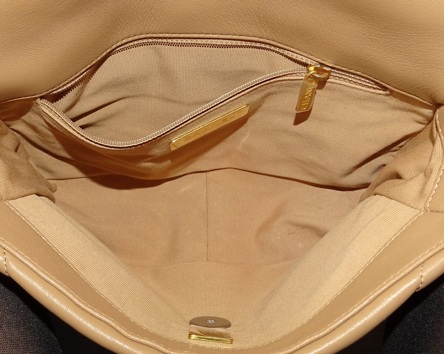 Chanel 19 Bag Small In Beige Lambskin 2024