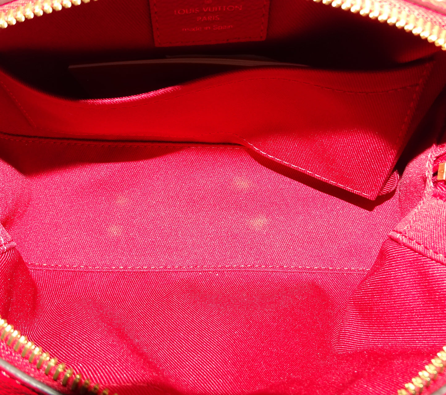 Louis Vuitton Saintonge Scarlet Empreinte CA3169 -2019