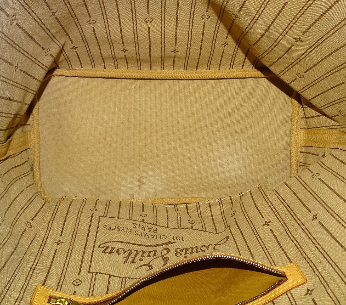 Louis Vuitton Neverfull MM Monogram GI3191