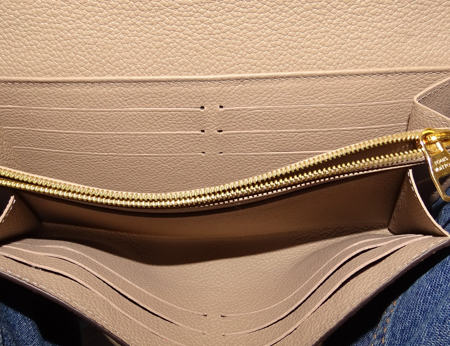 Louis Vuitton Sarah Wallet Galet Empreinte (NFID) Hotstamped CB