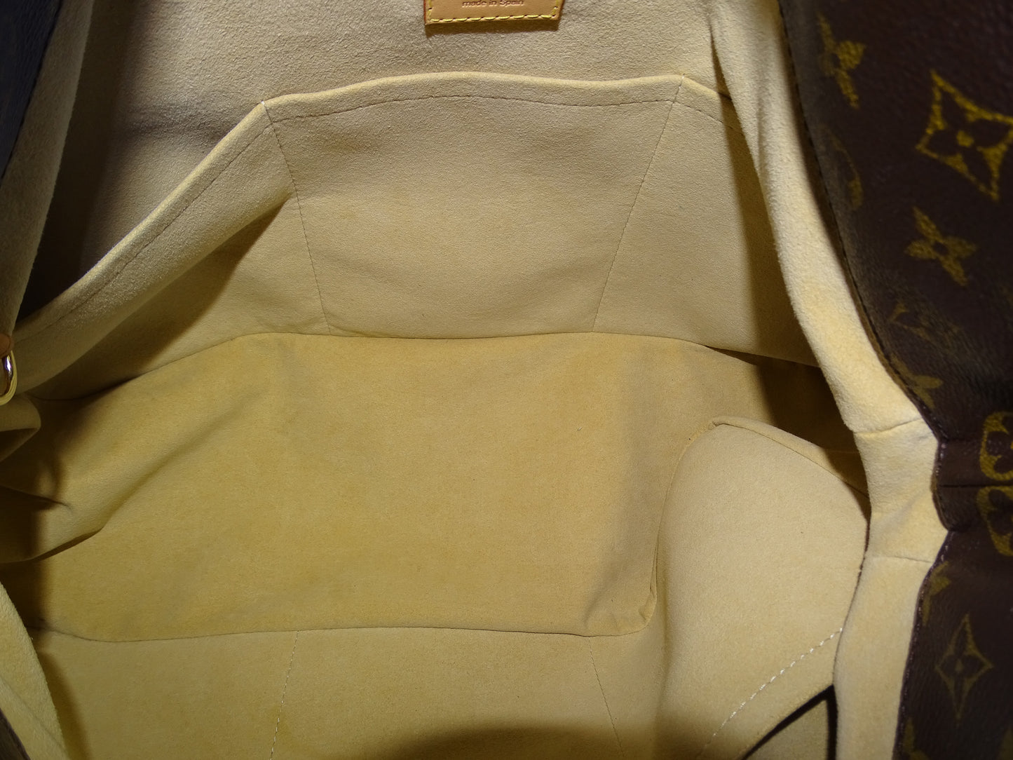 Louis Vuitton Artsy Monogram GI4151 - 2011