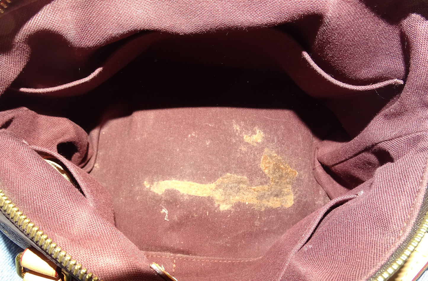 Louis Vuitton Rivoli PM Monogram MB4169 (2019)