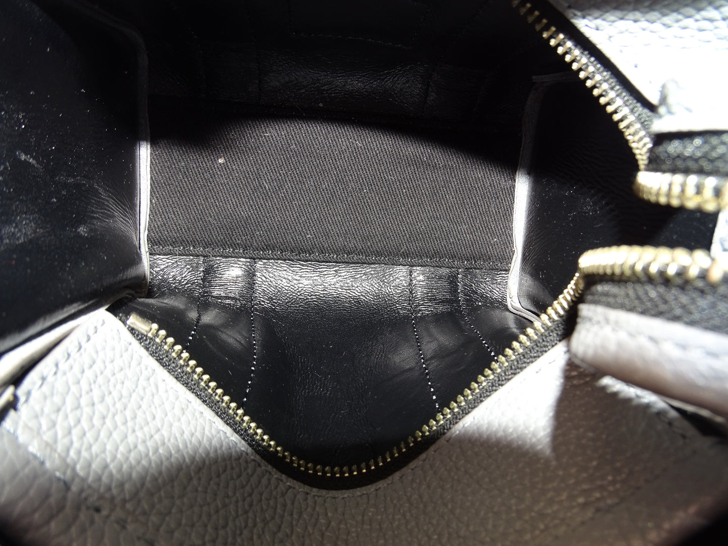 Marc Jacobs The Tote Bag Mini Wolf Grey Leather