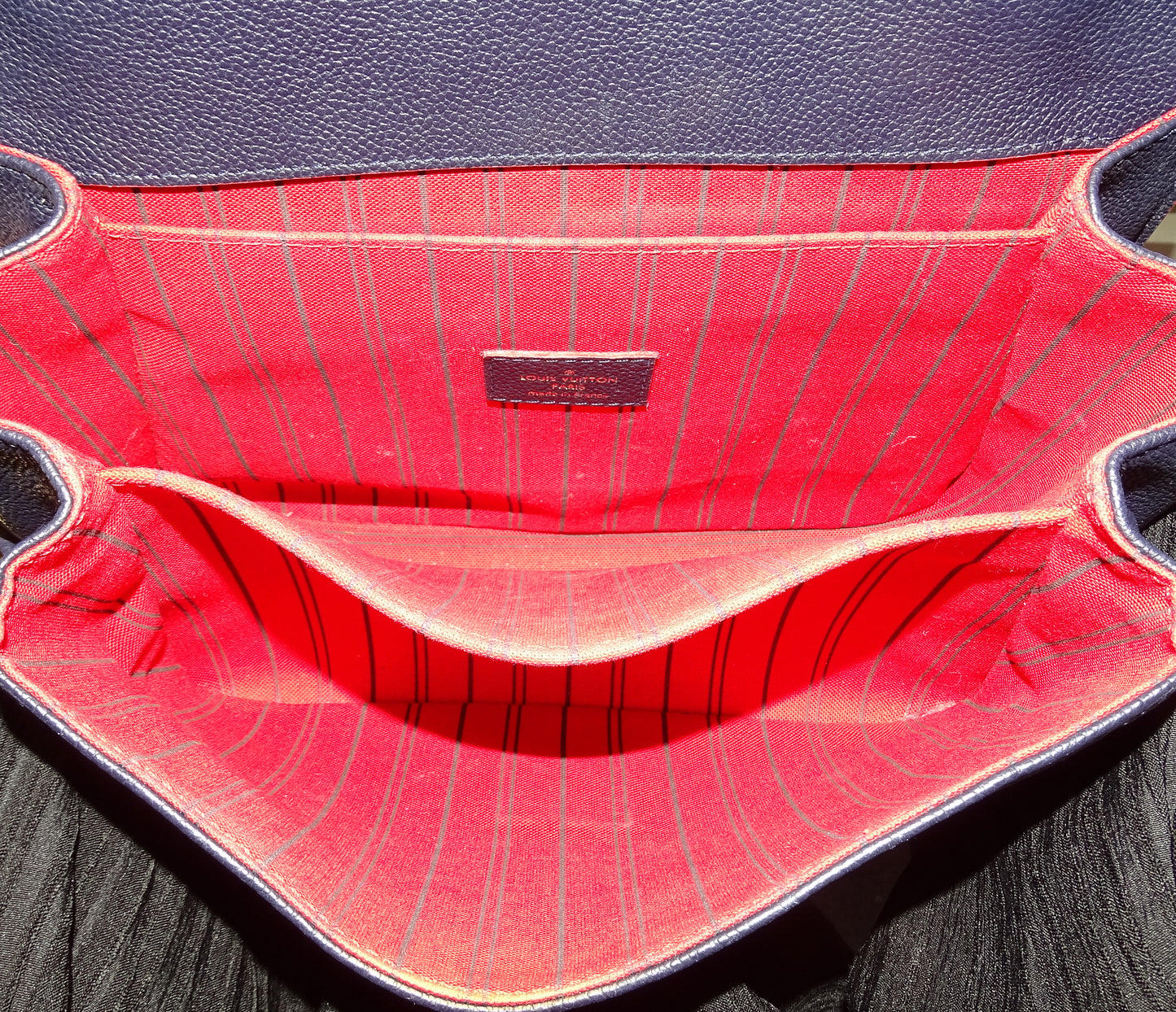 Louis Vuitton Pochette Metis Marine & Rouge Empreinte AR5129