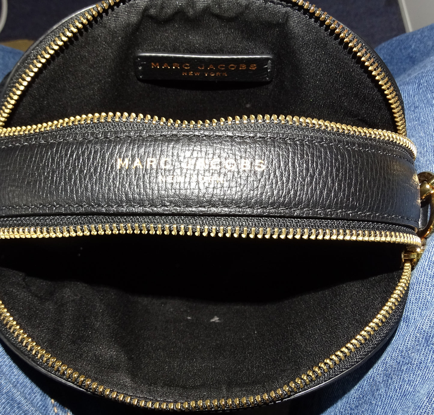 Marc Jacobs Shutter Crossbody Black 2