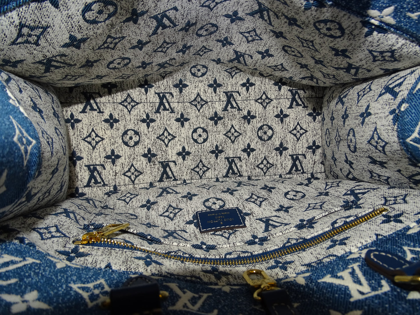 Louis Vuitton OnTheGo PM Limited Edition Bleu Denim Monogram NFID