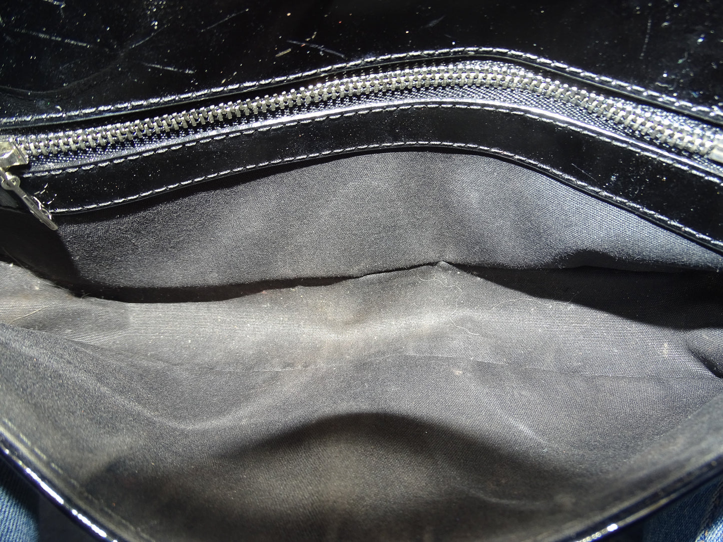Louis Vuitton Noir Electric Epi Sobe Clutch PL3191