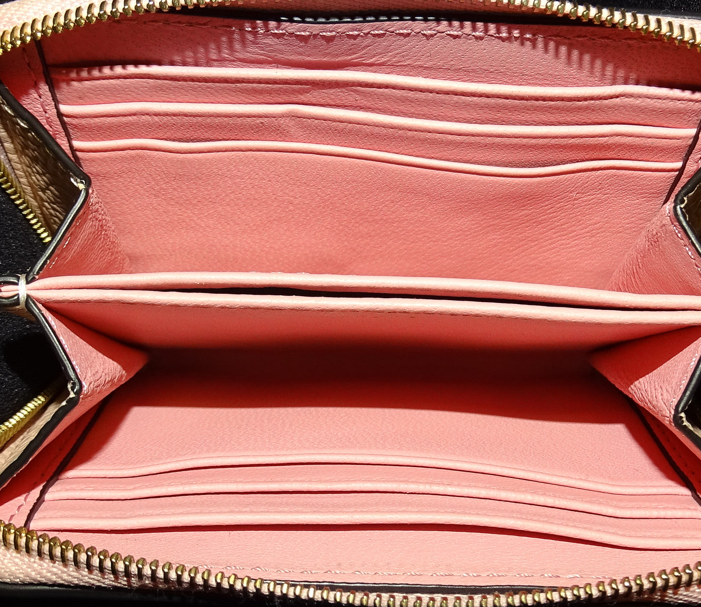 Mulberry Plaque Small Zip Around Wallet