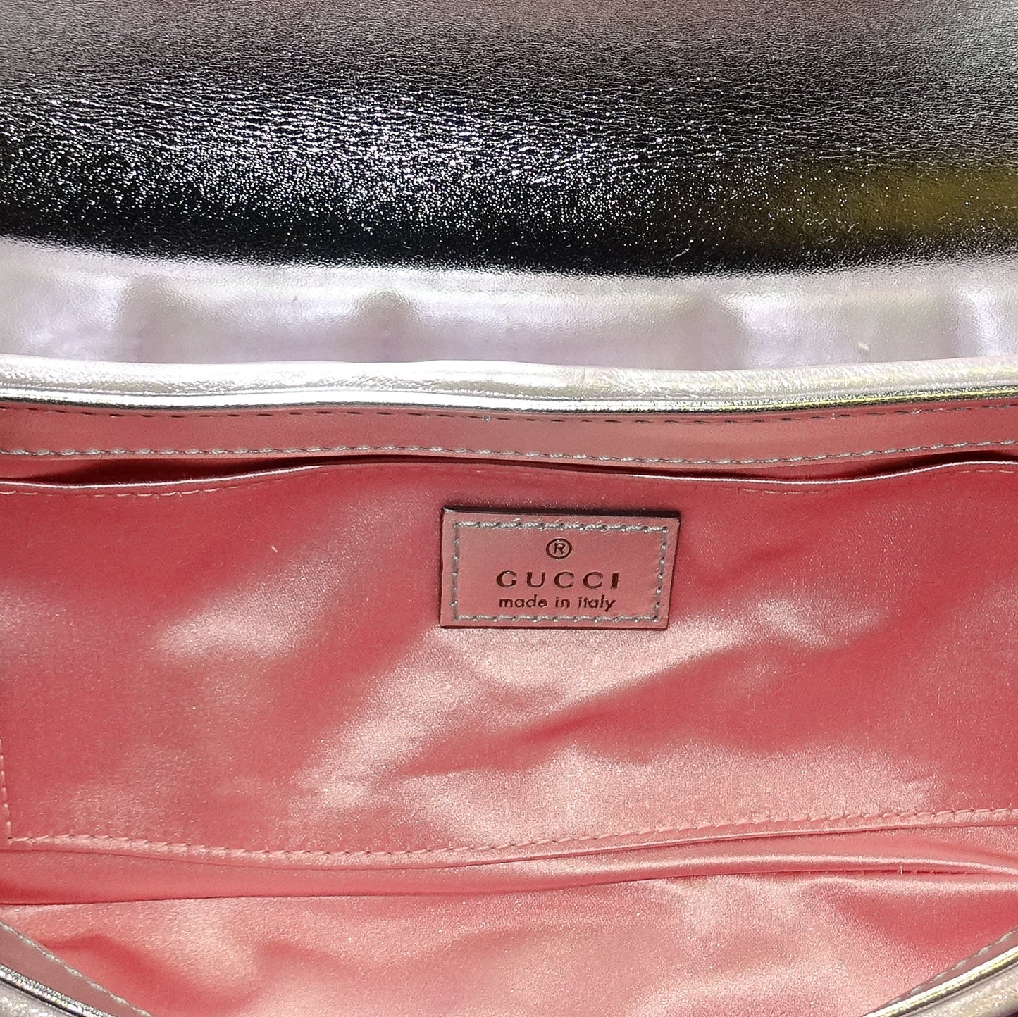 Gucci Pink Iridescent Leather SHW Horsebit Chain Shoulder Bag
