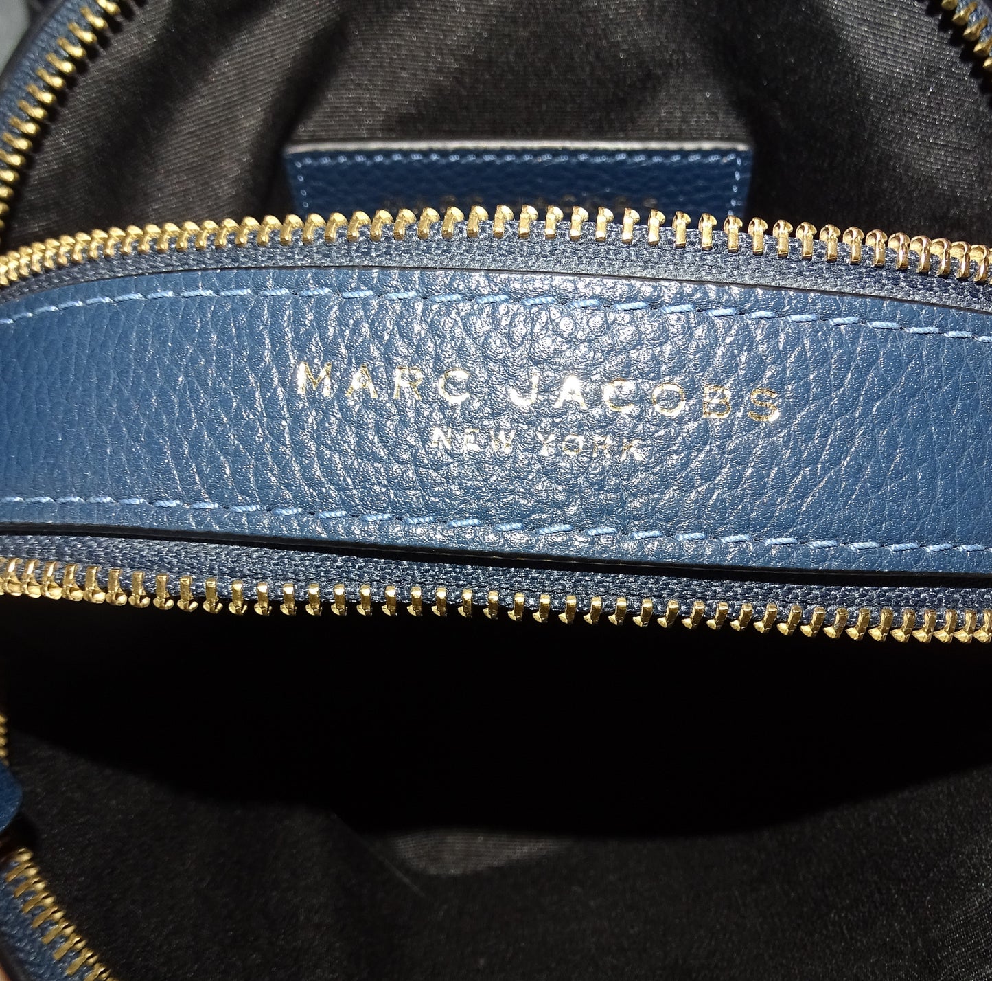 Marc Jacobs Shutter Crossbody Navy Leather