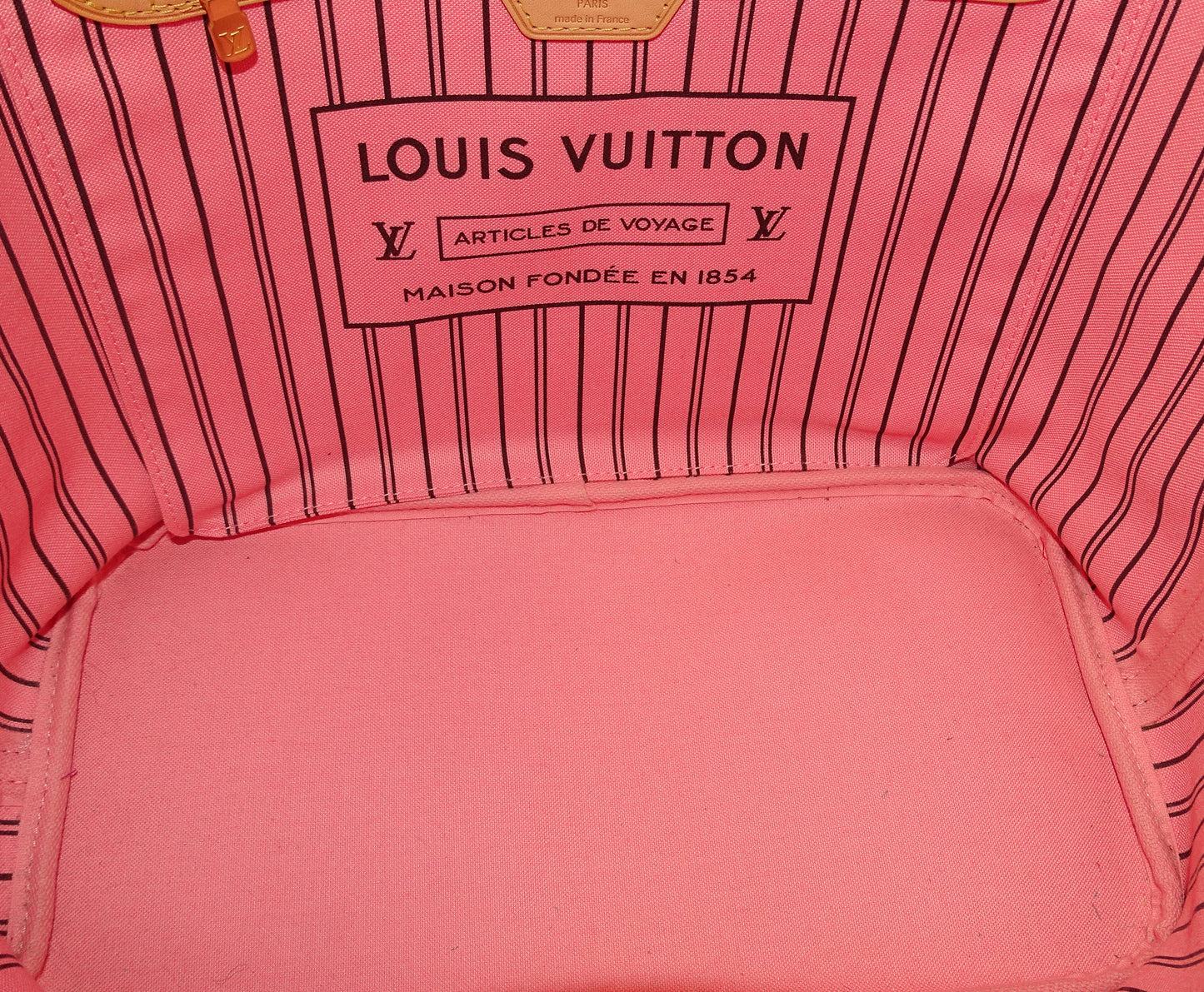Louis Vuitton Monogrma Jungle Dots Neverfull MM AR0186