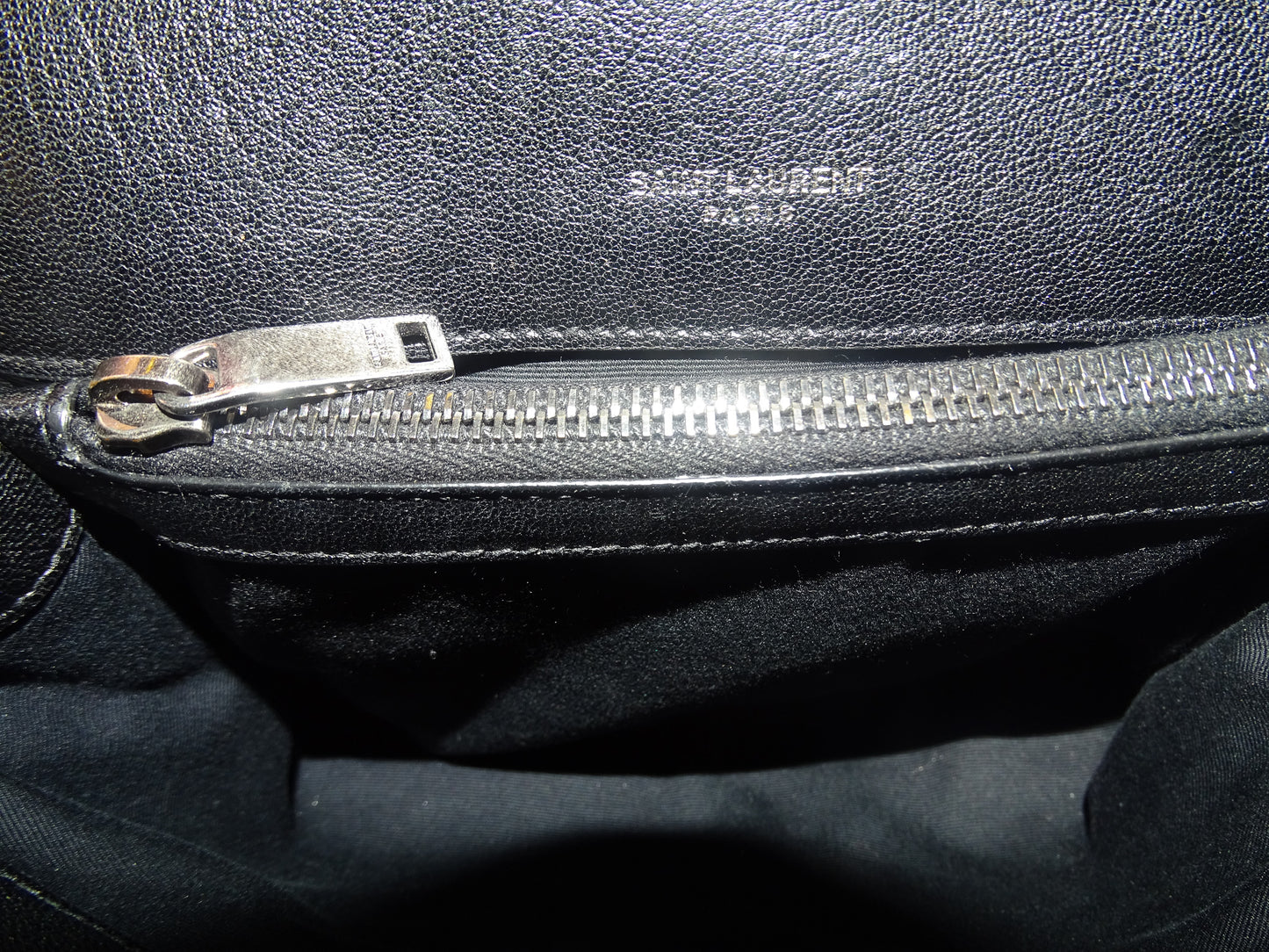 Saint Laurent Black Chevron Leather Medium College Bag 2017