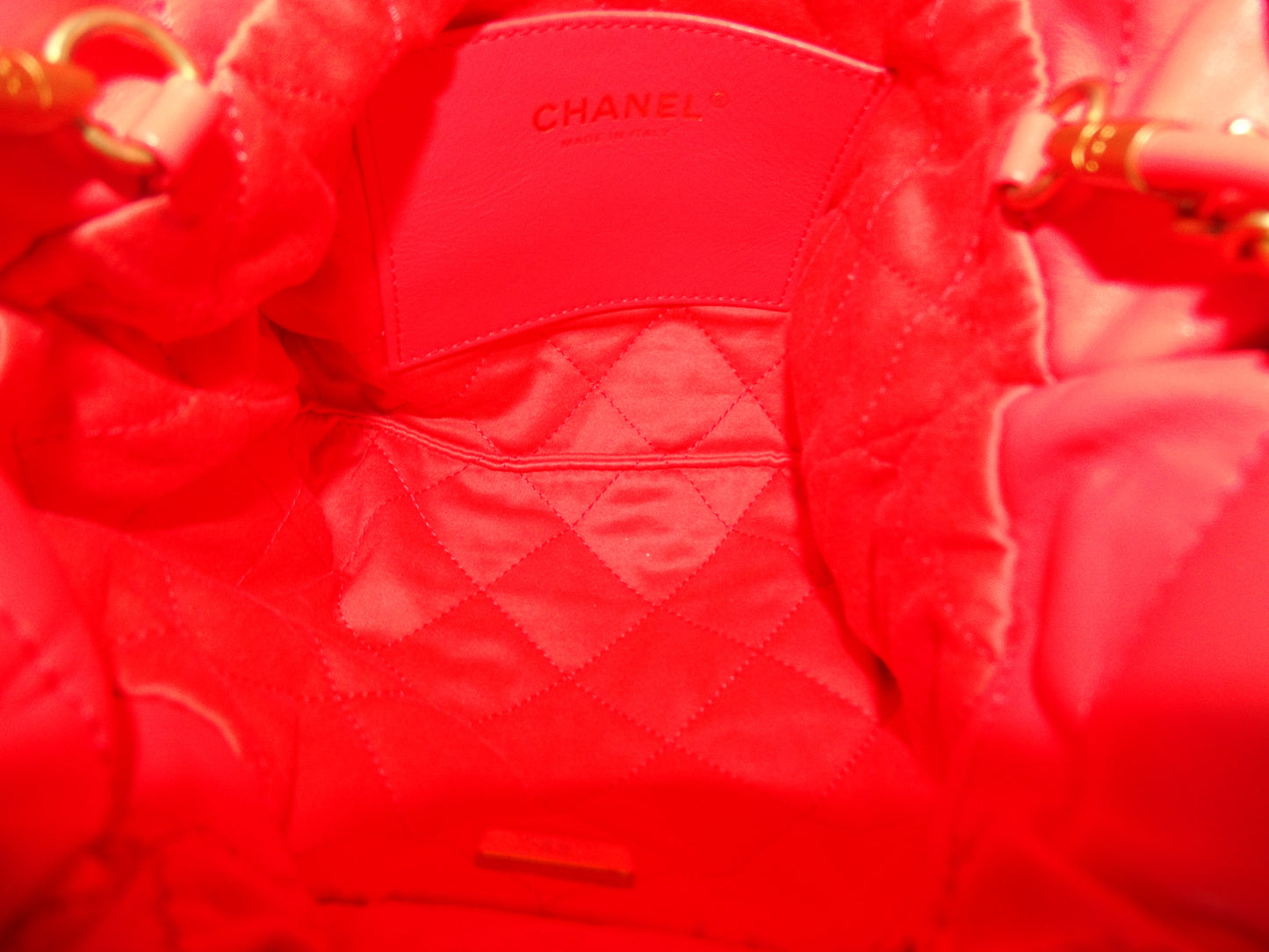 Chanel 22 Mini Coral Pink Leather Shiny Calfskin GHW