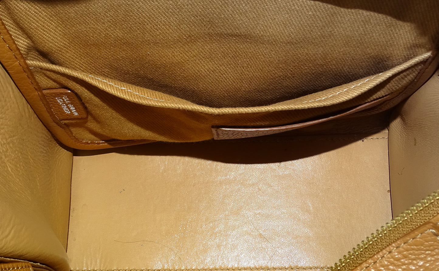 Marc Jacobs The Tote Bag Small Brown With Strap