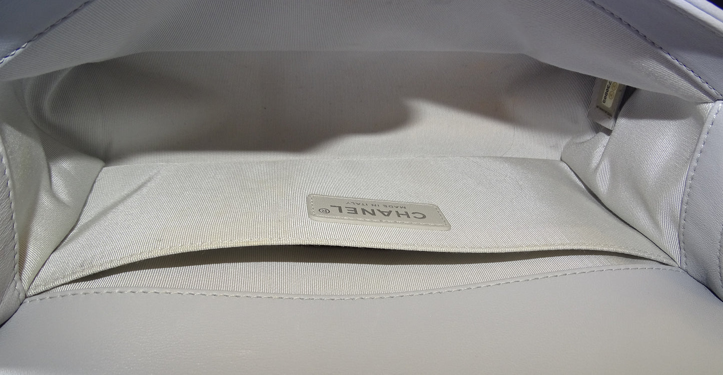 Chanel Boy Bag New Medium Grey Lambskin SHW 2017/18