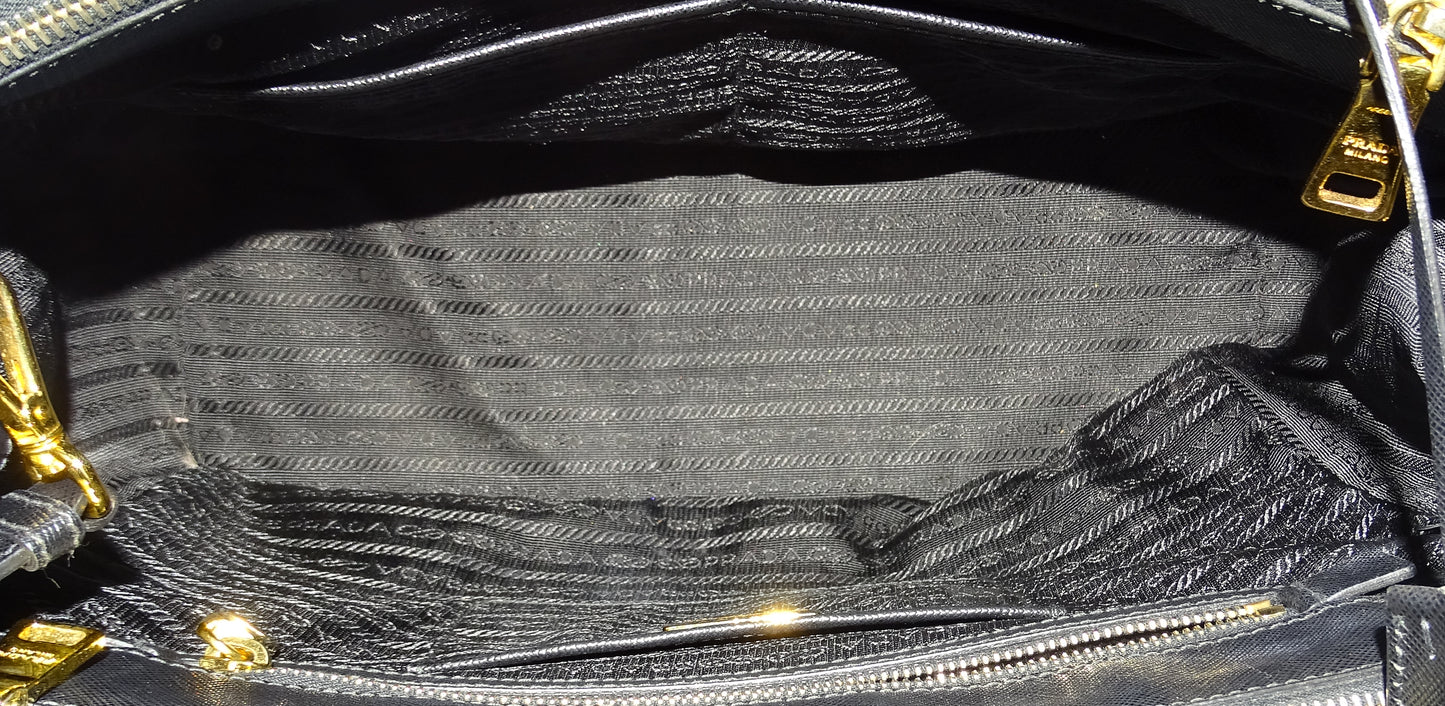 Prada Galleria Double Zip Large Black Saffiano