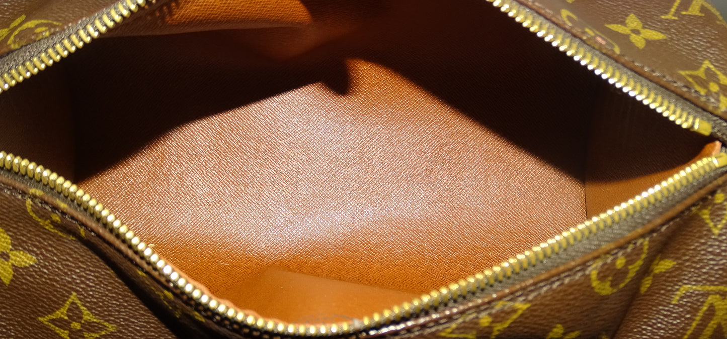 Louis Vuitton Papillon 26 Monogram SP0022 - 2002