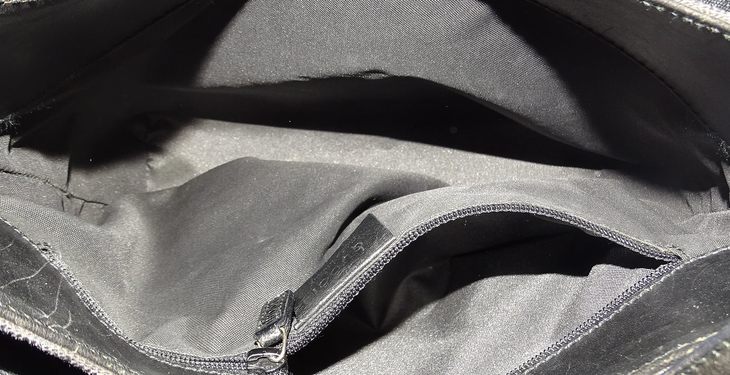 Gucci Jackie Shoulder Bag Black GG Canvas and Leather