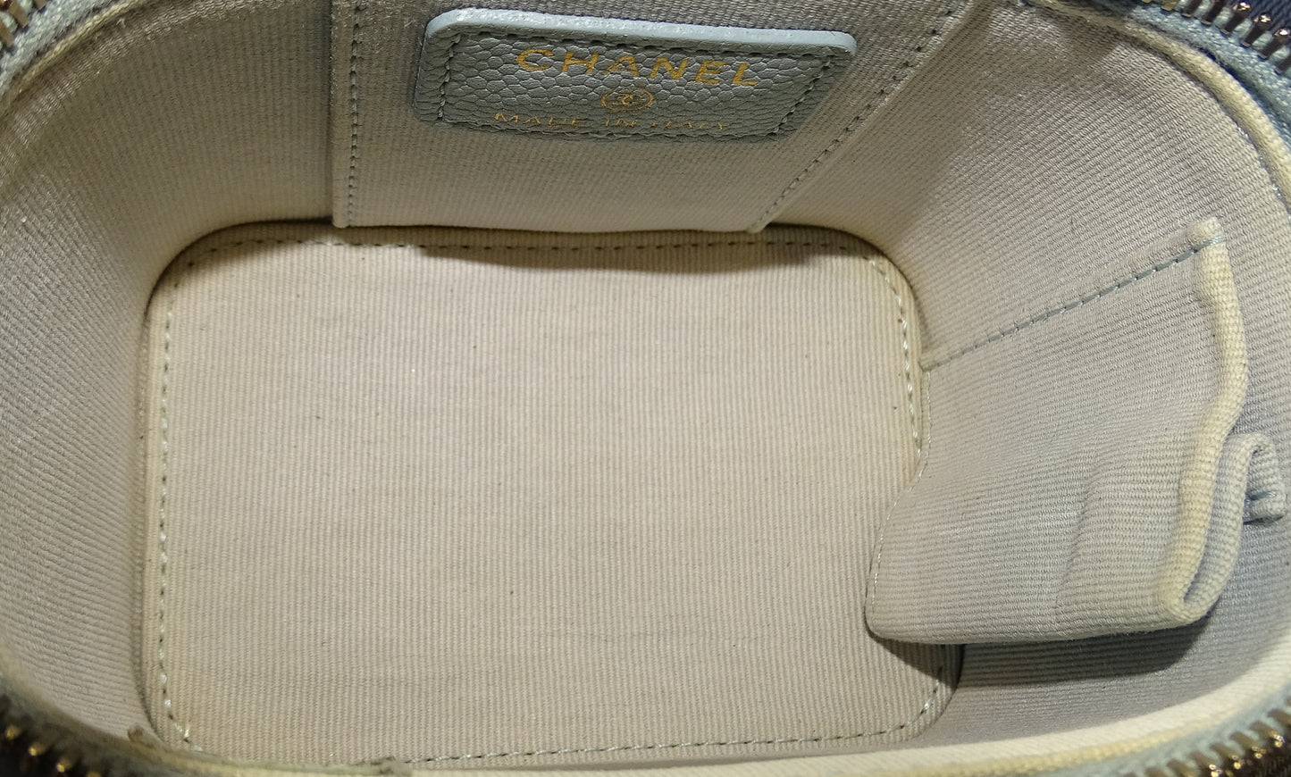 Chanel Vanity Mini Duck Egg Blue Caviar CC Chain Detail 2021