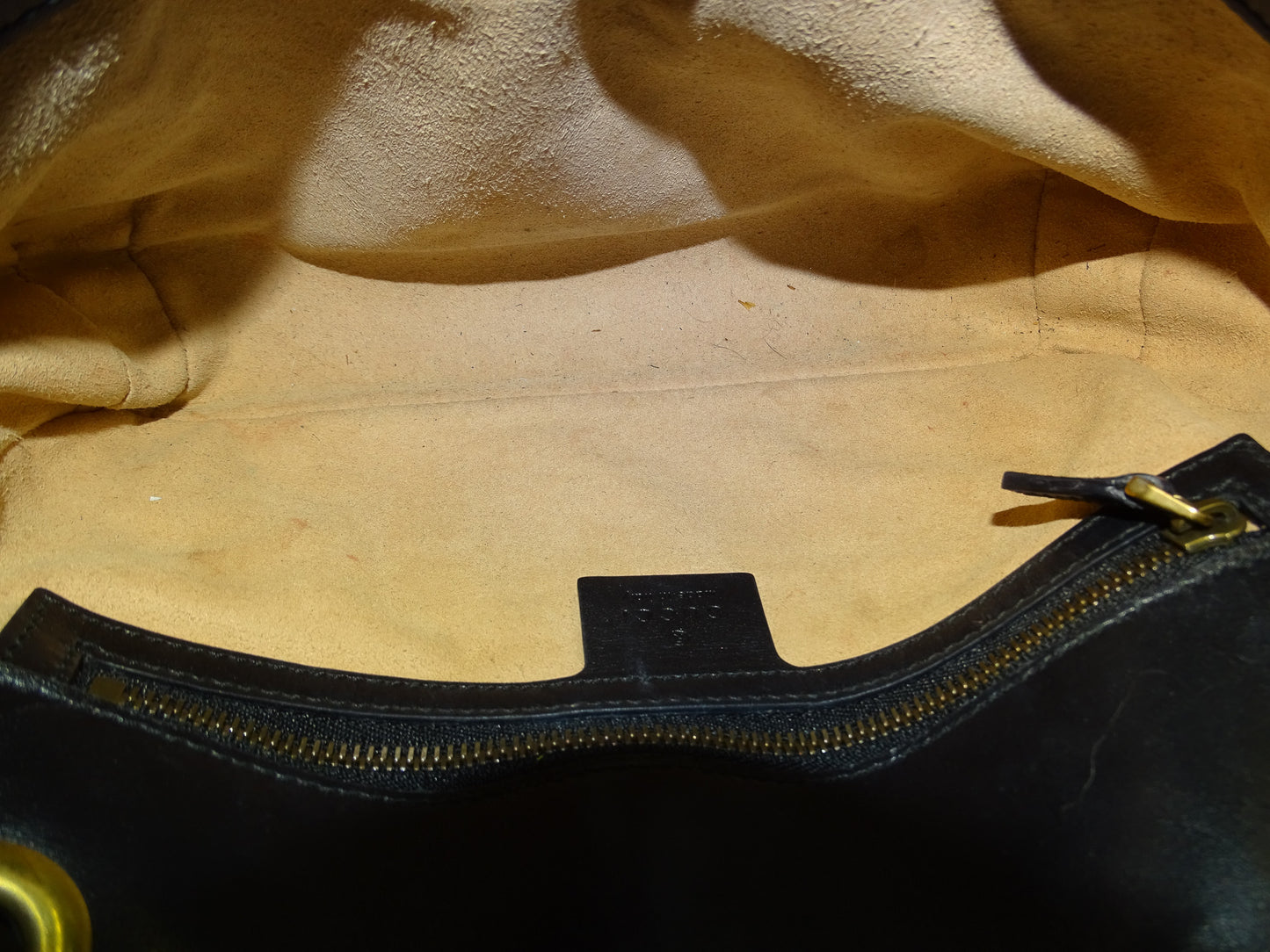 Gucci Marmont Chevron Flap Bag Medium Black