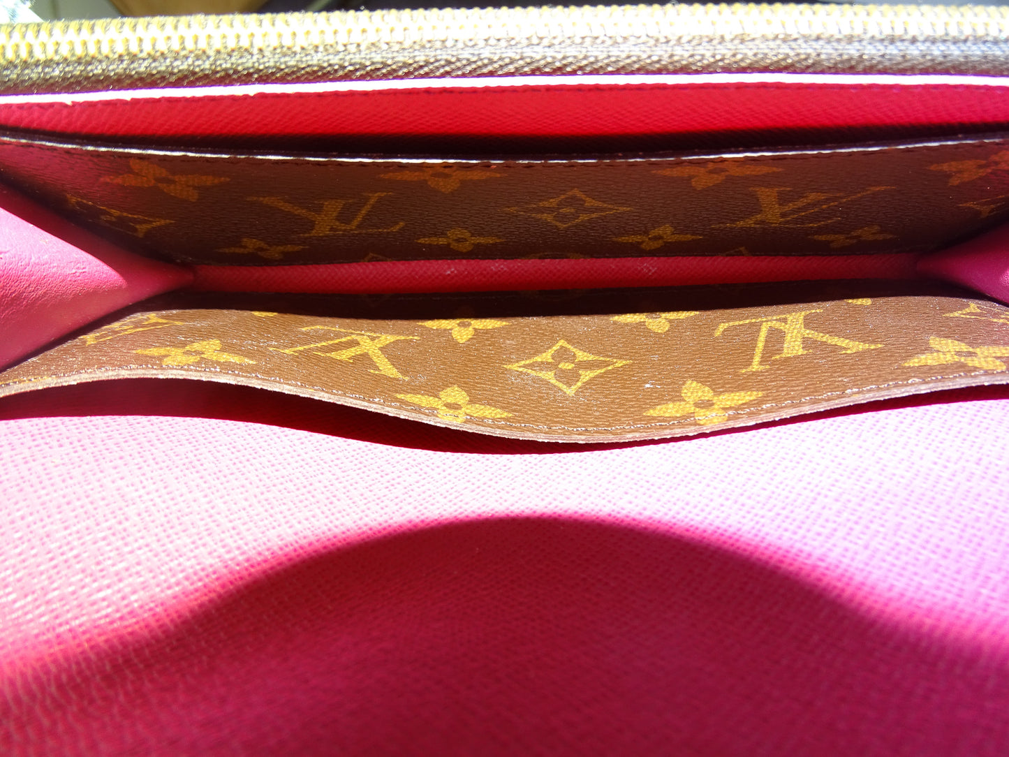 Louis Vuitton Emilie Wallet Bloom Flower Monogram CA4167 - 2017