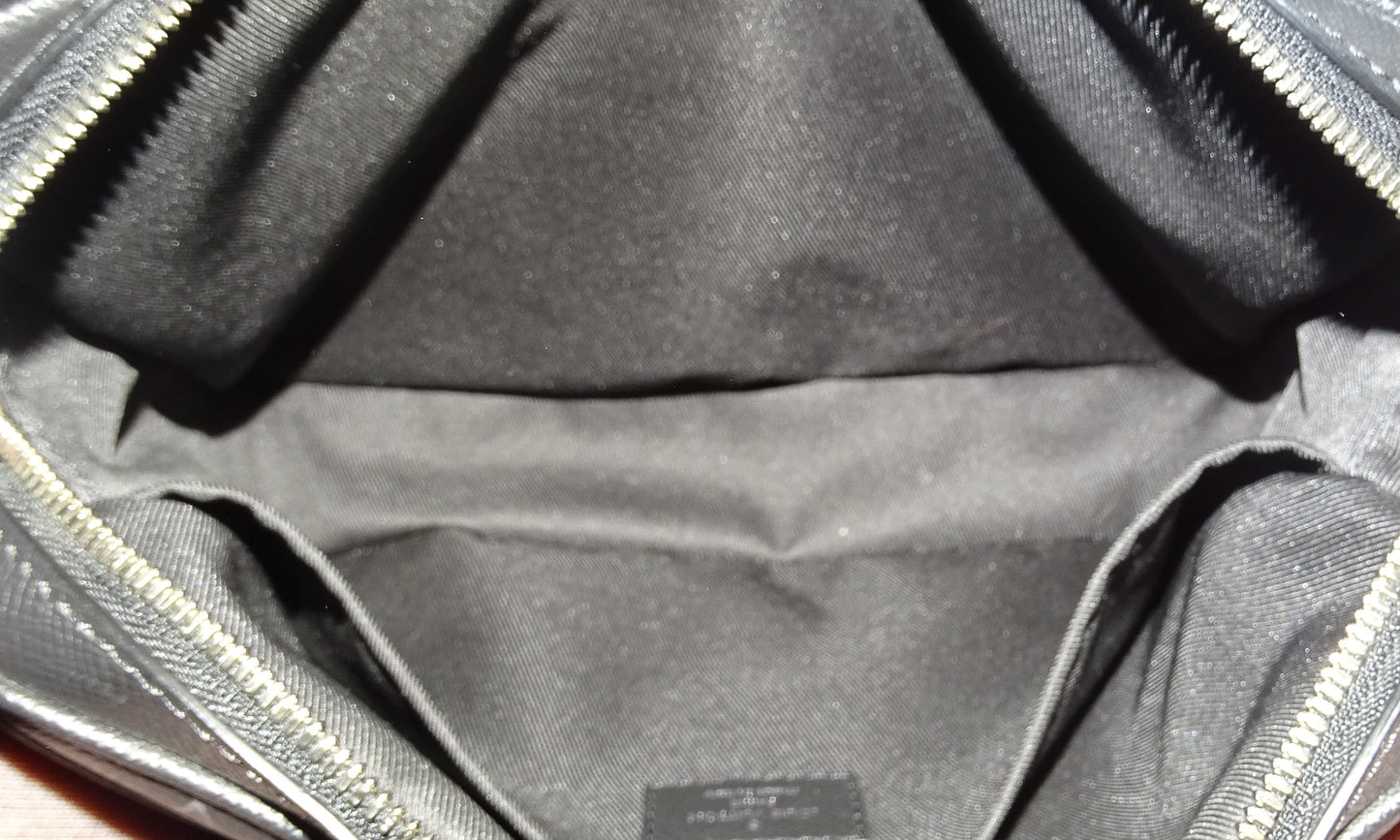 Louis Vuitton Outdoor Messenger Bag In Taiga Monogram Eclipse (NFID)