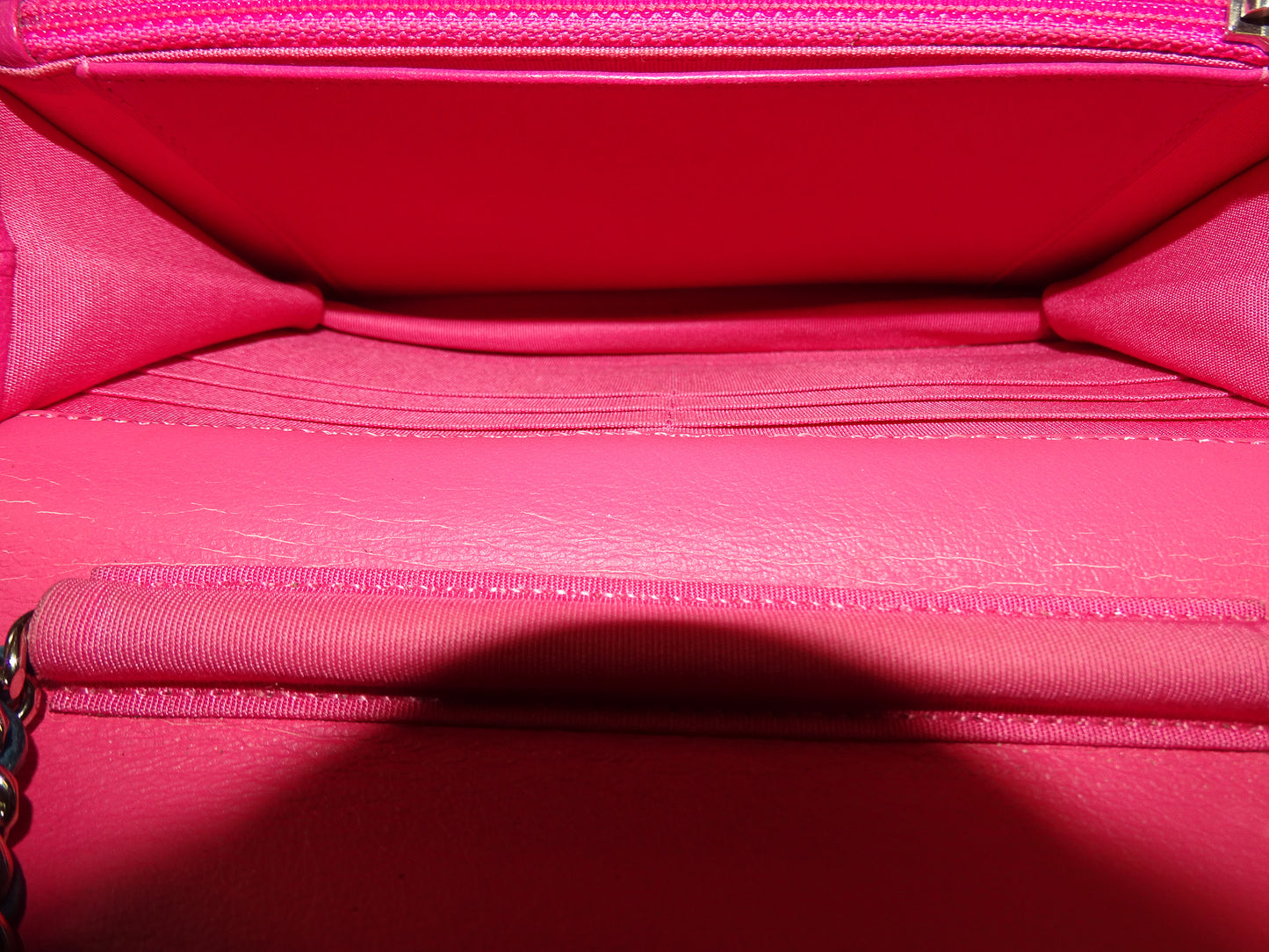 Chanel Wallet On Chain Navy Quilted Lambskin with Pink Interior 2016/17