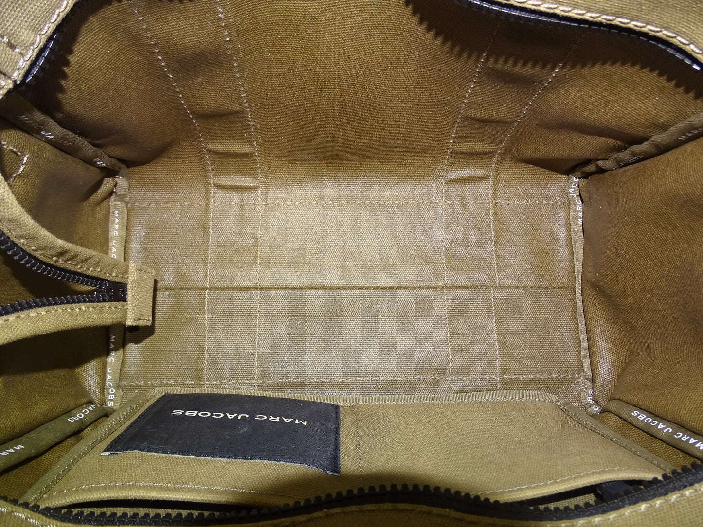 Marc Jacobs The Tote Bag Medium Khaki With Strap