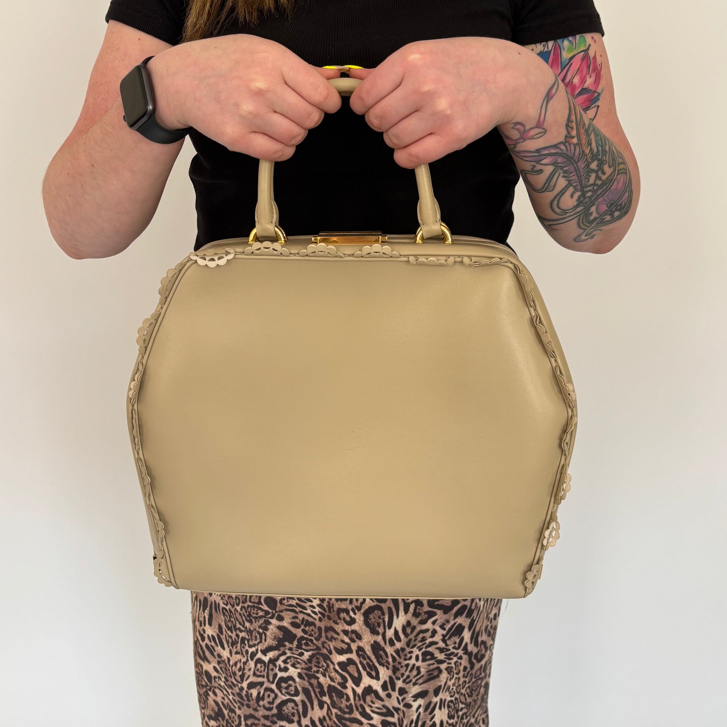 Simone Rocha Scallop Trim Frame Tote Nude